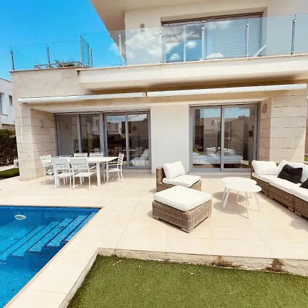 Villa 3091 Malibu *