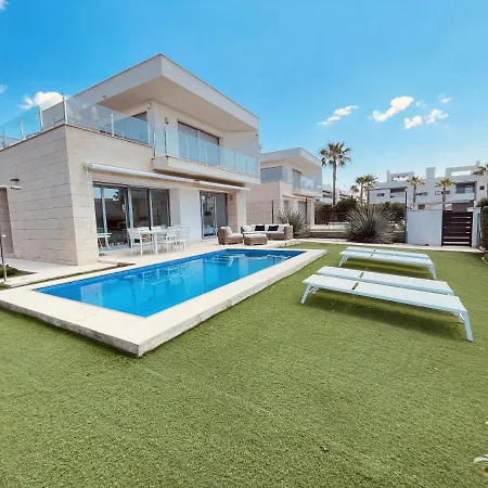 3091 Malibu Orihuela
